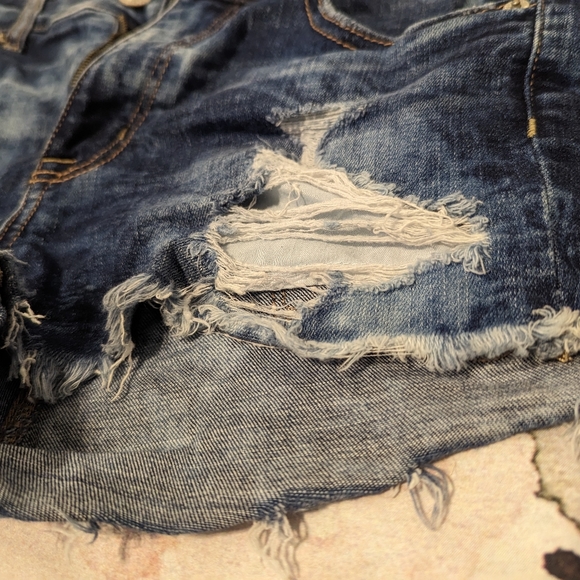 Hi-rise Shortie American Eagle Shorts Size 8 - Picture 8 of 12